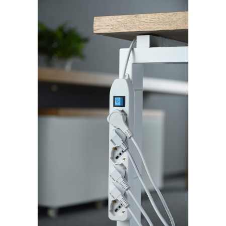 Electraline Ciabatta Elettrica in uso con dispositivi vari