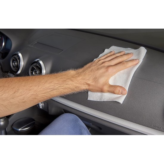 Arexons Wizzy Panno Cattura Polvere in uso sul cruscotto dell'automobile