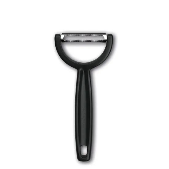 angolazione sotto Pelaverdure Nero Victorinox Ypso  – Lama Dentellata 14,5 cm