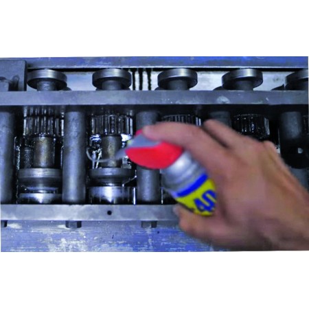 WD 40 Flexible Lubrificante in uso