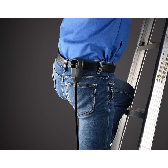 Electraline Multipresa durante l'utilizzo con il pratico Clip per Cintura