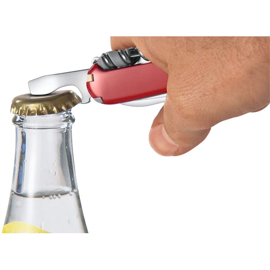 Coltellino Multiuso Victorinox in uso con apribottiglia