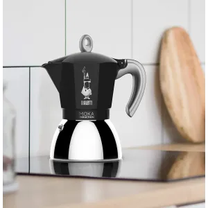 primo piano della Moka Induction Bialetti 4 tazze Nera 2