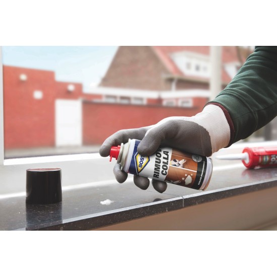 Applicazione in pratica dello Spray Rimuovi Colla Bostik