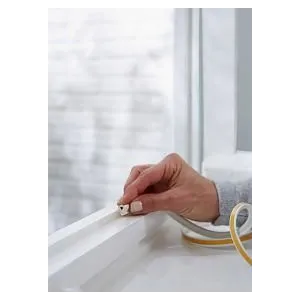 Confezione della Guarnizione Adesiva Tesamoll P-Profile - Gomma Adesiva da 2–5mm, 6m 2